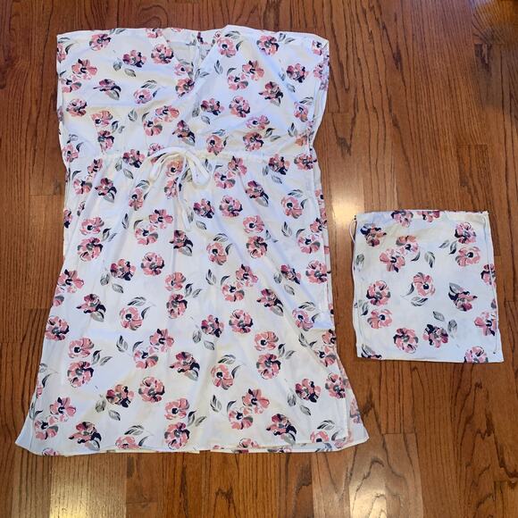 NWOT James Fox Co. X Ingrid & Isabel Maternity Hospital Nursing Gown | One Size - Picture 2 of 10